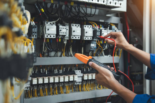 Best Affordable Emergency Electrician  in Mukwonago, WI